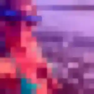 Rejoins Djenna, 24 ans à Monségur en t'inscrivant