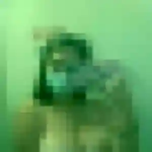 Profil de Kenza à Mont-Dore (33 ans) - plan cul gratuit