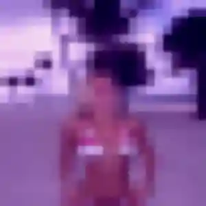 Photo exclusive de Salome, 21 ans à Montbellet - rencontre coquine