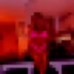 Contacte Assia, 36 ans à Montbron en privé
