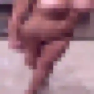 Photo privée de Soraya, 23 ans à Montesquieu - plan discret