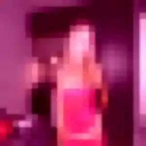 Photo privée de Sana, 25 ans à Montilliers - rencontre coquine