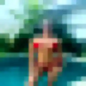 Lena, 26 ans, connectée à Montlignon pour un plan cul