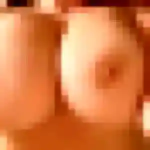 Garance (38 ans) à Montreuil-sur-Maine attend un plan cul rapidement