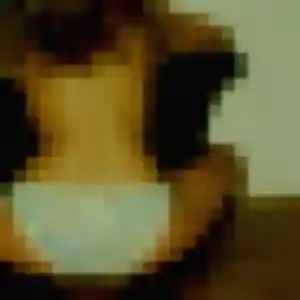 Sexy Violette, 29 ans à Montséret - la contacter