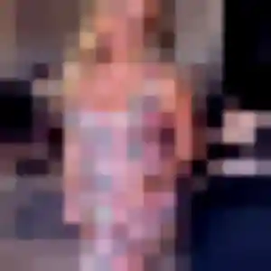 Syrine, 32 ans, connectée à Mortagne-au-Perche pour un plan cul