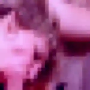 Eleonore (26 ans) à Moulins-la-Marche propose une rencontre ce soir