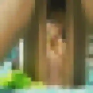 Giulia, 38 ans, en ligne à Moulins-la-Marche pour un plan cul