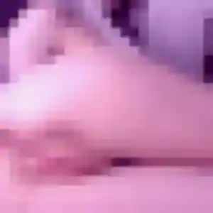 Mila, 20 ans, en ligne à Moulle pour une rencontre coquine