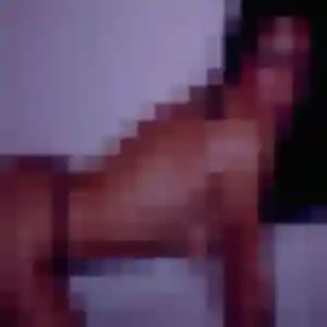 Lyana de Mousseaux-Neuville, 25 ans - plan cul discret