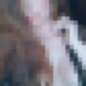 Louane, 24 ans, veut un plan cul à Moustéru