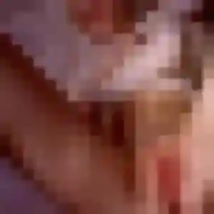 Sienna, 21 ans, connectée à Moutiers pour une rencontre coquine