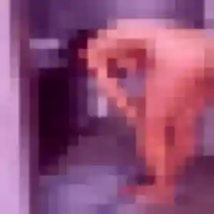 Eleonore, 28 ans, en ligne à Moyenneville pour une rencontre coquine