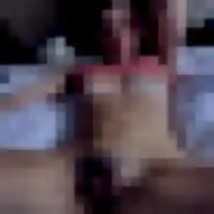 Photo de Oriane à Muids (20 ans) - plan cul gratuit