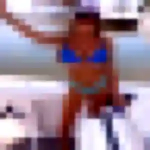 Découvre Yasmine, 22 ans à Muids gratuitement