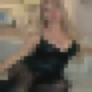 Charmante Eleonore, 23 ans à Muneville-le-Bingard - la contacter