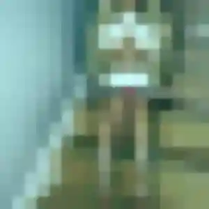 Salome, 27 ans, connectée à Nazelles-Négron pour un plan cul