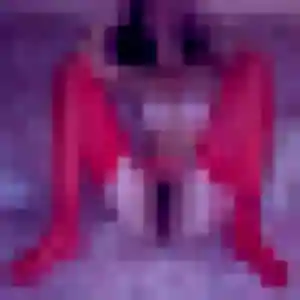 Photo de Lina à Neffiès (32 ans) - plan cul sans inscription