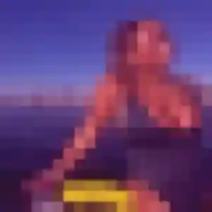 Découvre Nour, 35 ans à Néron gratuitement