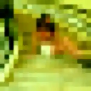 Yael, 24 ans, veut un plan cul à Néron