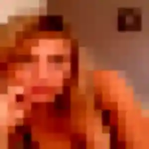 Lyana, 33 ans, en ligne à Néville pour un plan cul