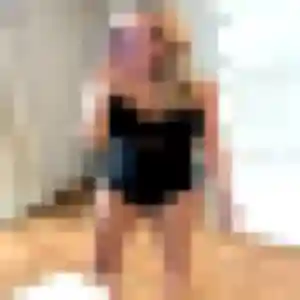 Naila, 26 ans, disponible à Néville pour un plan cul