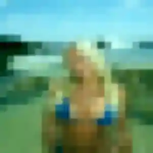 Constance, 27 ans, connectée à Niort pour une rencontre coquine
