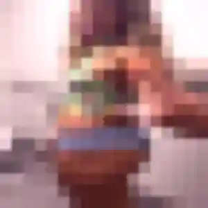 Jolie Louane, 20 ans à Nogent-le-Roi - voir sa photo