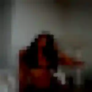 Rencontre Hana, 30 ans à Norroy-le-Veneur en privé