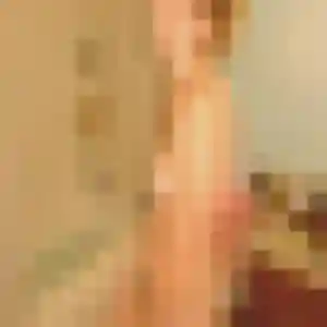 Flore, 23 ans, en ligne à Norroy-lès-Pont-à-Mousson pour une rencontre coquine