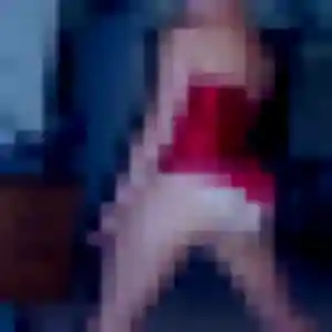 Photo exclusive de Anouk, 20 ans à Noyelles-Godault - plan discret