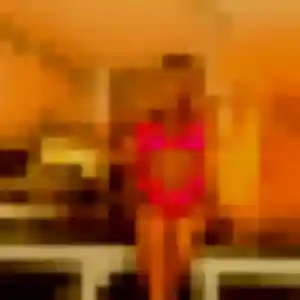 Lila (32 ans) à Noyelles-Godault propose une rencontre ce soir