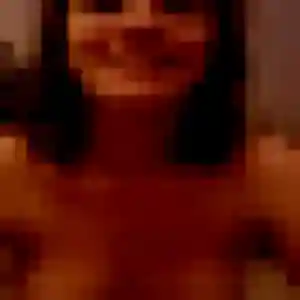 Perrine, 25 ans, cherche un plan cul à Noyers-Pont-Maugis