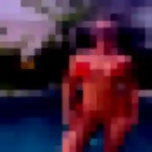 Mona, 25 ans, en ligne à Nyons pour une rencontre coquine