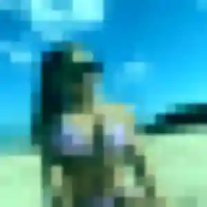 Oceane, 21 ans, connectée à Oeyreluy pour une rencontre coquine