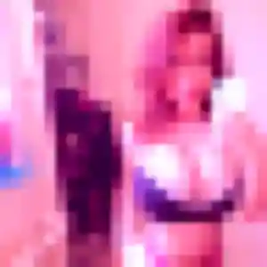 Axelle, 25 ans, disponible à Oiry pour une rencontre coquine