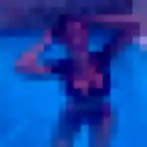 Elya, 19 ans, cherche un plan cul à Orbec