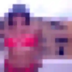 Elia, femme de 19 ans cherche plan cul à Orsennes