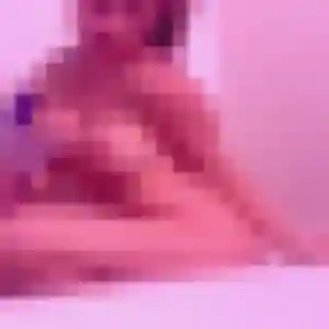 Mona (21 ans) à Parmilieu cherche un plan cul rapidement