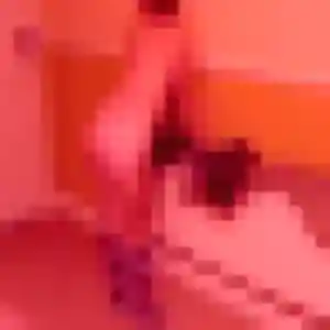 Assia, fille de 19 ans veut plan cul à Paucourt