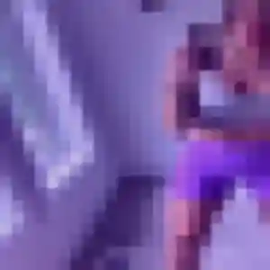 Jolie Noemi, 20 ans à Paulhaguet - la contacter