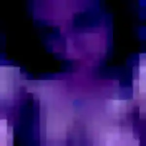Yasmine, fille de 19 ans veut plan cul à Payzac