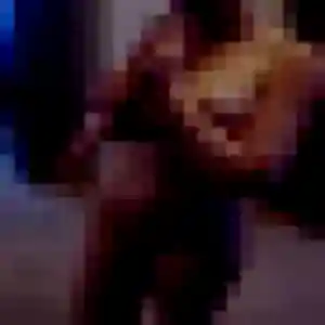 Photo de Isaure à Piney (27 ans) - plan cul sans inscription