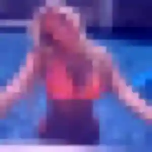 Sexy Alix, 21 ans à Plaine-d'Argenson - voir sa photo