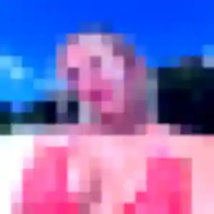 Elina, fille de 24 ans cherche plan cul à Pléguien