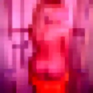 Sexy Eglantine, 23 ans à Plélauff - la contacter