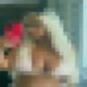 Charlene, 26 ans, cherche un plan cul à Plénée-Jugon