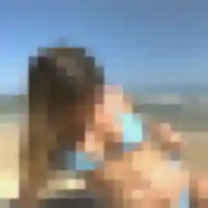 Romy (24 ans) à Plesder propose un plan cul ce soir