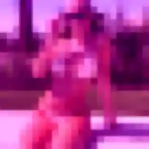 Sexy Lya, 32 ans à Ploudalmézeau - la contacter