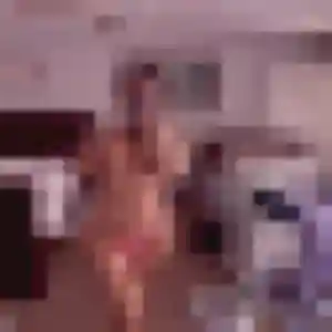 Photo exclusive de Roxane, 24 ans à Ploulec'h - rencontre sans lendemain